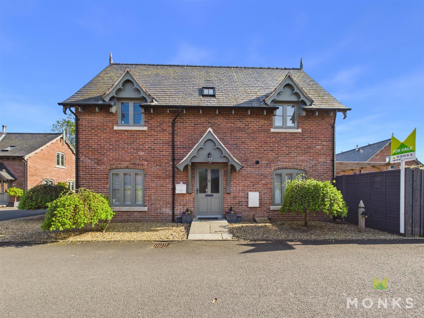 17 Penrhos Court, Whittington, Oswestry, SY11 4FA For Sale